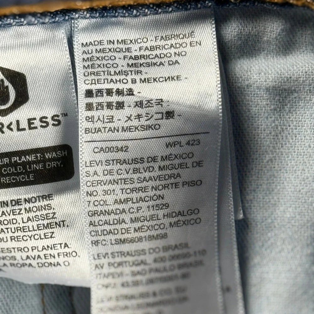 Levis Jean Shorts Mens 38 Blue 550 Relaxed Fit Cotton Denim Jorts Y2K Inseam 10